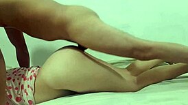 ईरानी पड़ोसन की जंगली गांड चुदाई मुझे और ललचाती