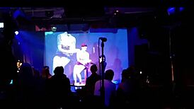 in the public park, she performs breast milk pumping