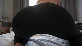 Hey, that teen girl with the perfect bubble butt in leggings is masturbating so wetly