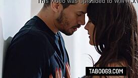 अरे कैट्रिना कोल्ट, पति के पीछे उसके स्टेपब्रदर को क्यों चोदती हो?