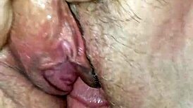 Wow, creampie that pregnant milf pussy!