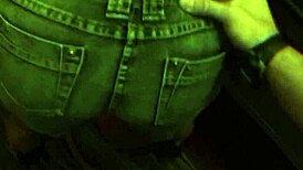 Watch Petite Girlfriend Mia Gold Receive Her First Facial in Amateur Sextape!