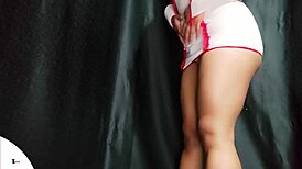 La criada, bend over for special service now!