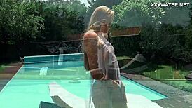 अरे, देखो ivi rein गहरे पानी में डाइव करती है underwater pool skills के साथ