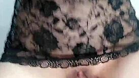 girl says, fill my pussy with your cum now!