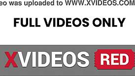 i ride dildo on webcam masturbation