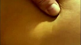 greluda maravilhosa gets horny and wet, touching her big clit in a solo session