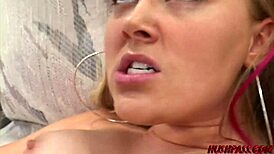 amber says she's the ultimate bubble butt bonanza slut