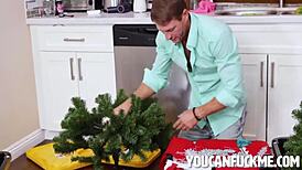 what's cocking around the christmas tree with riley jean, kimora quin, and ryan mclane?