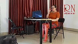 hey, monday at the office, wanna see an employee with no panties teasing and sucking dick?