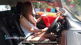 Yo, This Naughty Hottie Flashes Vendor on Street and Gets Off Hard