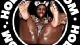 Bumped into friend's husband at the diner and gave him my ass secretly! 😏