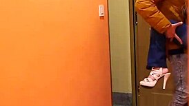 me follo a una latina madura en posiciones variadas