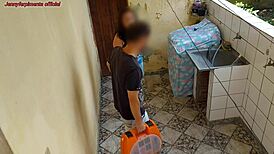 hotwife pays plumber by bouncin’ on him, oops