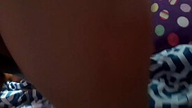 asi soy yo, bailando y tocandome hasta calentarme bien rico