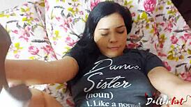 सेक्सी लातीना घर पर अपने हॉर्नी लवर के साथ जोर से चोदती है