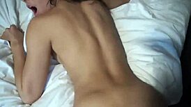 chatted with cute asian girl on fuckbruh com, her orgasm feels unreal! 😍