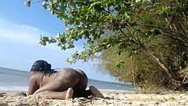 i twerk butt naked in public