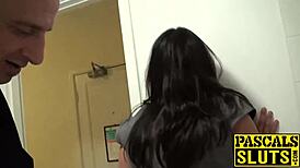 Brunette Milf Squirting First Time