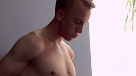 Gay movie with bareback sex and cock sucking with Casper Dean and Sean Cody