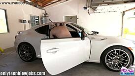 Jenny Jay Giving Head Like Crazy!