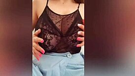 i just had to show off my boobs on cam