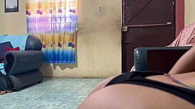 Stepmother gets stuck, I put it in Riko well before taking it out with ass licking and blowjob