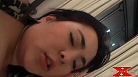 Japinha linda e safada, how do you handle such delicious anal pounding?