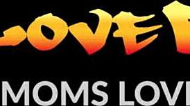 Curvy Milf With Big Tits Gets Double Fucked.