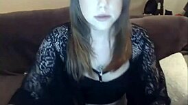 i'm in this webcam gangbang with cute smoker girls...