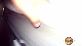 GOZANDO DENTRO DA CASADA