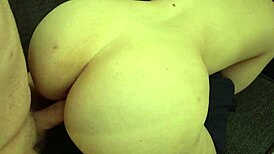 Bubble Butt Pawg Fucked Doggy Style And Riding Tight Pussy Creampie