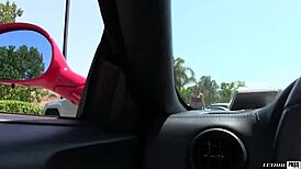 Skylar Snow is a hot girl with a great body and she likes to have a good fuck