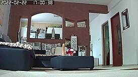 Danielle MILF Shows Off Homemade Fun