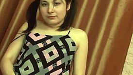 this kinky brunette teen couldn’t resist toying her unshaved pussy in a solo session