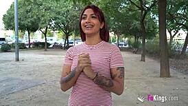 Valeria deepthroats old man's big cock