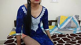 XXX सौतेला भाई सोती हुई सौतेली बहन को हिन्दी ऑडियो में जोर से चोदता है! अविश्वसनीय!