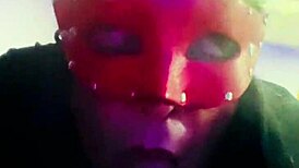 giving a hot blowjob to that big dick 😏