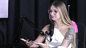 queria apimentar a profissao e virou criadora de conteudo porno com videos hard e sempre foi exibida - naty varga sheer red 😏