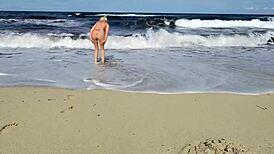 missspisss update 10 from mallorca beach on nov 11 2024