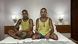 Kadu in hot chat with Lucas Scudellari