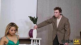 Cuck4k cuts off sex, but I’m still watching! 😡