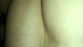 Watch this girl masturbate during her massage!