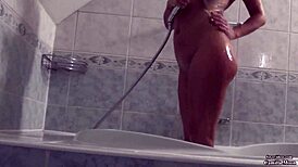 Camilla Moon Boldly Masturbates In Bathroom