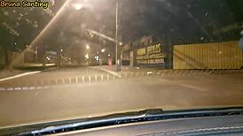 ofereci carona para a gostosa que tava andando sozinha na rua e ela transou comigo por gratidão