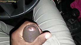 ofereci carona para a gostosa que tava andando sozinha na rua e ela transou comigo por gratidão