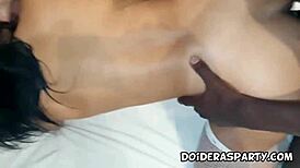 suruba amadora com casada dany hot, gangbang com varios machos, marido filma