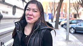 Putalocura - Torbe Seduces Cute India with Blue Eyes for Bedroom Action