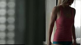 लंड राइडिंग यूरो मॉडल को उसके मर्द ने हार्ड पेला