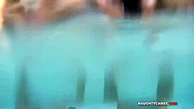 I enjoy this underwater booty shake